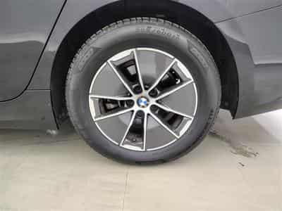 BMW 318 318iA Business Line NAVI/FULL LED/JA16/PDC (2021) - Photo 5