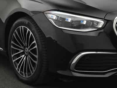 Mercedes S 350 d 4MATIC Pano+360°+Burm+Memo+Digital (2025) - Foto 9