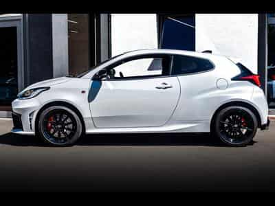 Toyota Yaris GR-FOUR 1.6 TURBO AUTO (2024) - Foto 2