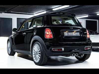 Mini Cooper S (R56) 3 PORTES AUTO GOODWOOD EDITION - 1 OF 1000 - BLACK D (2012) - Foto 3