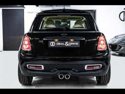 Mini Cooper S (R56) 3 PORTES AUTO GOODWOOD EDITION - 1 OF 1000 - BLACK D (2012) - Foto 4