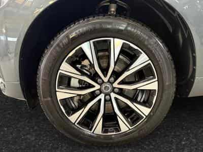 Volvo XC60 Facelift T6 Plus Dark / Hybride (2026) - Photo 14