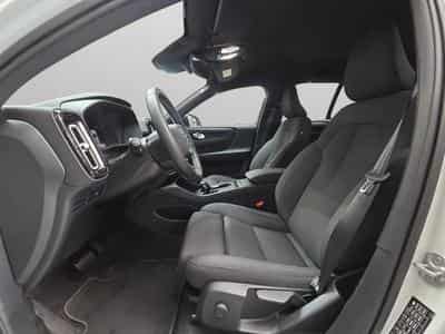 Volvo EX40 Plus Single Motor Extended Range / Electrique (2026) - Photo 9