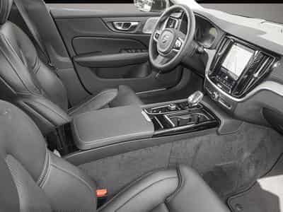 Volvo V60 (2025) - Photo 6