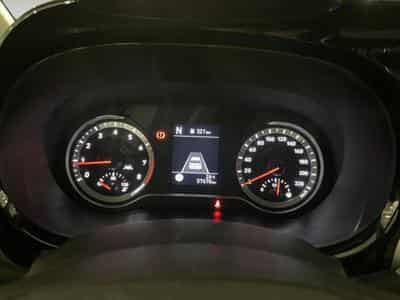 Hyundai i10 1.0 Sky AMT (2021) - Photo 2