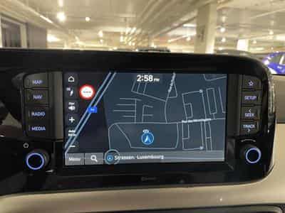 Hyundai i10 1.0 Sky AMT (2021) - Photo 3