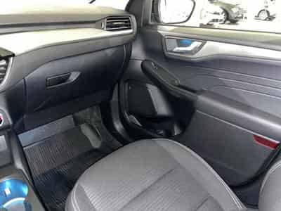 Ford Kuga 2.0 EcoBlue Auto (2022) - Foto 9