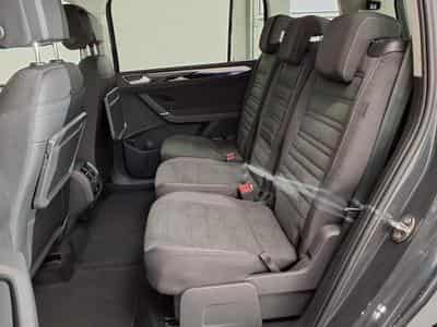 VW Touran Highline R-Line 2.0 TDI 7-Gang-DSG (2026) - Photo 10