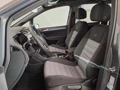 VW Touran Highline R-Line 1.5 TSI 7-Gang-DSG (2026) - Photo 9