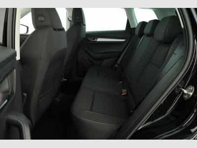 Skoda Karoq Selection 4x4 (2026) - Photo 11