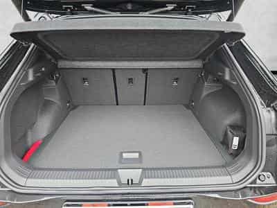 VW T-Roc 1.5 eTSI 110 kW R-Line (2026) - Photo 14