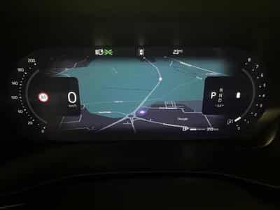 Volvo XC40 Black-Edition Plus (2025) - Photo 9