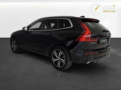 Volvo XC60 R-Design (2018) - Photo 2