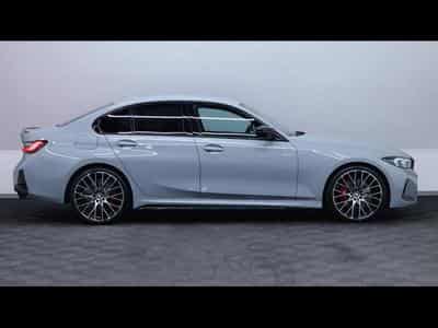 BMW 320 d xDrive M SPORT PRO Steptronic (2023) - Photo 4