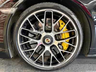 Porsche 991 (911) 991 (911) Turbo S 3.8 560cv 4x4 (2015) - Foto 3