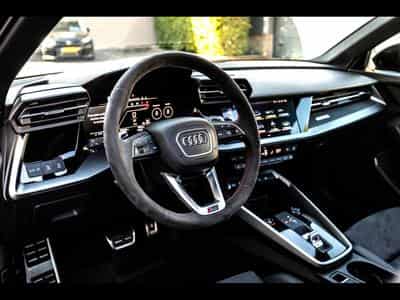 Audi RS3 SPORTBACK 2.5 TFSI QUATTRO S-TRONIC (280 KM/H) - PACK DESIGN (2023) - Foto 11