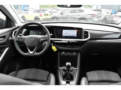 Opel Grandland 1.2 Turbo GS SG CHFF GPS LANE SIDE CAM 1° MAIN (2024) - Foto 9