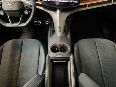 Cupra Tavascan VZ+4x4+P.Adrenaline+Led+Navi+DAB (2025) - Foto 13