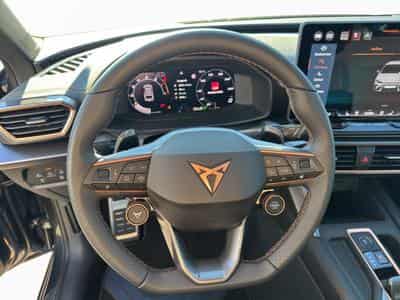 Cupra Leon Sportstourer 2.0 TSI 4Drive DSG, MATRIX, SENNHEISER, NAVI, A (2026) - Foto 14