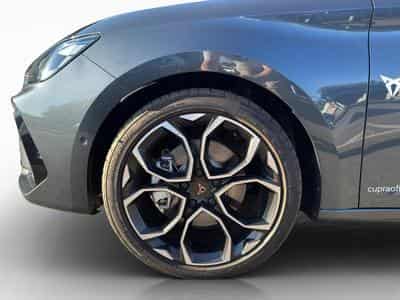 Cupra Leon Sportstourer 2.0 TSI 4Drive DSG, MATRIX, SENNHEISER, NAVI, A (2026) - Foto 7