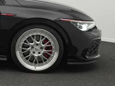 VW Golf VIII 2.0 TSI GTI (2022) - Photo 8