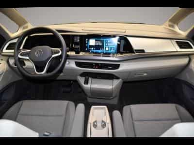 VW Multivan (2024) - Photo 4