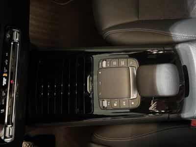 Mercedes GLB 200 2.0 GLB d 7 PLACES (2023) - Photo 9