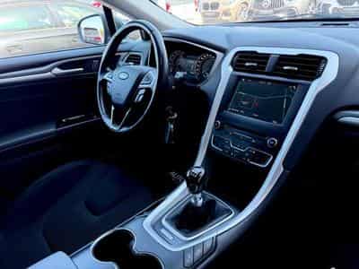 Ford Mondeo Mondeo Turnier Business Edition 2.0 TDCI (2018) - Foto 12
