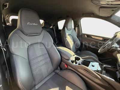 Porsche Cayenne Turbo E-Hybrid Coupé avec Pack GT (2026) - Photo 7