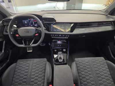 Audi RS3 Sportback 2.5 TFSI quattro 400 CH / 294 kW S tronic (2026) - Photo 6