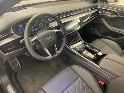 Audi A8 TFSIe quattro 449 CH / 330 kW Tiptronic (2026) - Photo 4