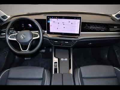 VW Passat (2025) - Photo 4