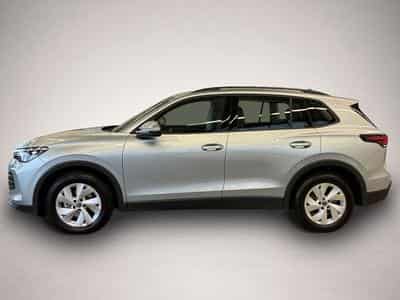 VW Tiguan (2024) - Foto 2