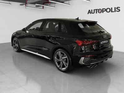 Audi S3 2.0 TFSI S3 S tronic quattro Sportback (2024) - Foto 13