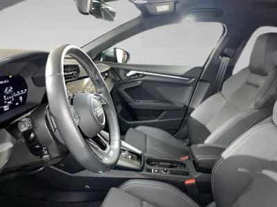 Audi S3 2.0 TFSI S3 S tronic quattro Sportback (2024) - Foto 4