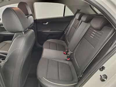 Kia Rio 1.0 T GT Line (2021) - Photo 13