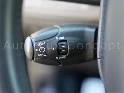 Peugeot 208 1.6 VTI 120 Féline 5 portes (2014) - Photo 14