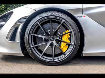 McLaren 720S SPIDER 4.0 V8 720 - PACK STEALTH - FULL XPEL - SUPERNOVA SIL (2022) - Foto 8