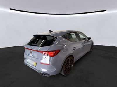 Cupra Leon VZ 2.0 TSI 301cv  CAMERA / TOIT PANORAMIQUE (2024) - Foto 2