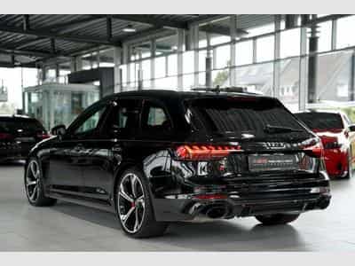 Audi RS4 Avant q 2.H *Pano*RS-AGA*B&O*Carbon*Keramik (2021) - Photo 10