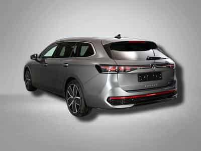 VW Passat Variant R-Line 2.0 TSI 7-Gang-DSG 4MOTION (2025) - Photo 3