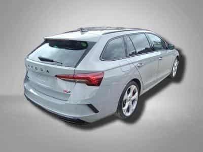 Skoda Octavia RS 2.0 TSI 7-Gang-DSG (2026) - Photo 3
