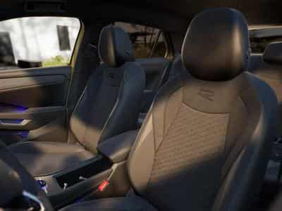VW T-Roc R-Line 1.5 eTSI 7-Gang-DSG (2026) - Photo 5
