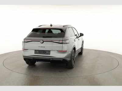 VW T-Roc 1.5 eTSI 110 kW R-Line (2026) - Foto 14