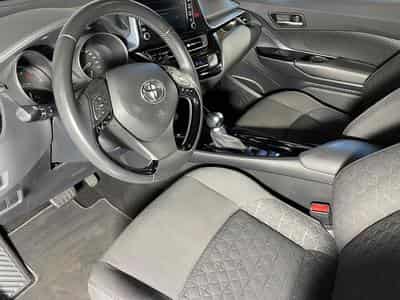 Toyota C-HR HYBRID 1.8 122H BVA E-CVT (2020) - Photo 7
