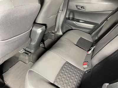 Toyota C-HR HYBRID 1.8 122H BVA E-CVT (2020) - Photo 9
