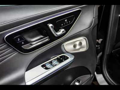 Mercedes GLC 300 d 4MATIC AMG-LINE - PACK PREMIUM - OBSIDIAN BLACK (2023) - Photo 14