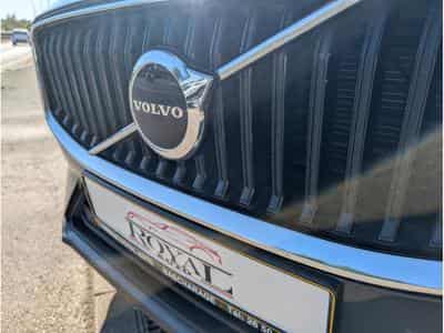 Volvo XC60 2.0 B4 D MHEV CORE (2022) - Photo 6