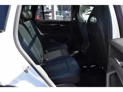 VW Tiguan 2.0 TDI R-Line DSG PANO CHFF ADD TRAVEL CAM360 1° MAIN (2024) - Photo 8