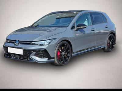 VW Golf (2024) - Foto 1